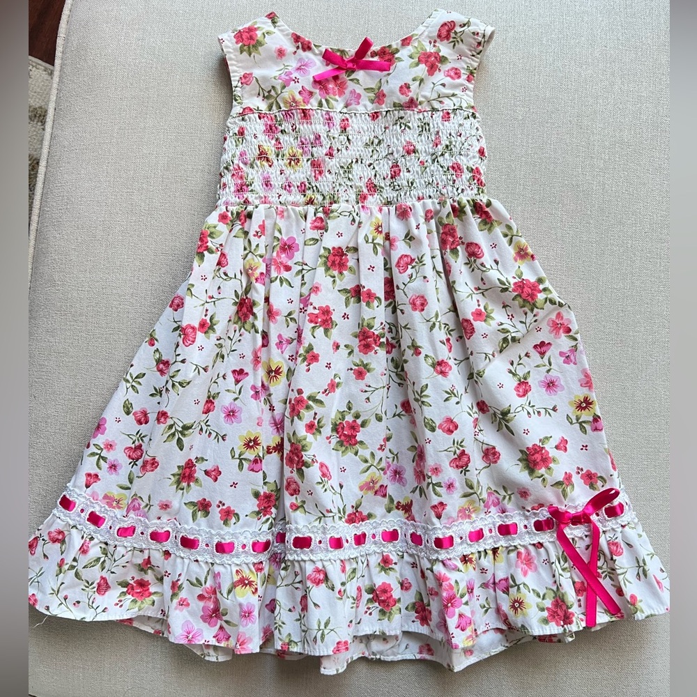 Blueberi Boulevard white floral dress 24 months pink ribbon EUC